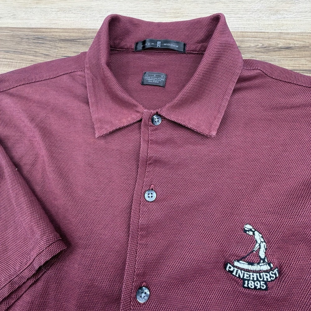 Nike Tiger Woods Button Up Shirt Men's Large Short Sleeve Golf Pinehurst Logo